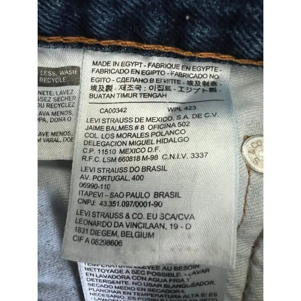 Levis 550 Relaxed Straight Leg Medium Wash Zipper Fly 32x34